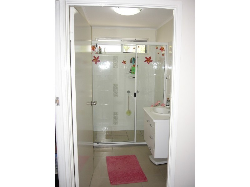 Avenell Heights QLD 4670