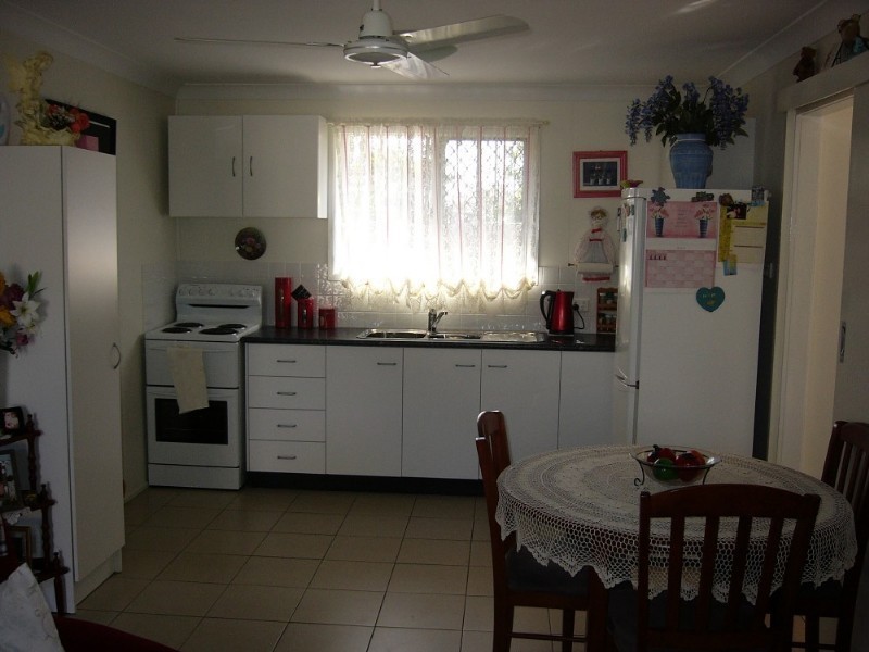 Avenell Heights QLD 4670