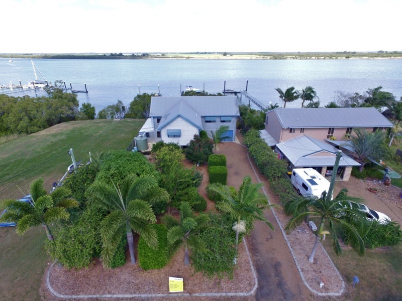 18 Corser Street, Burnett Heads QLD 4670