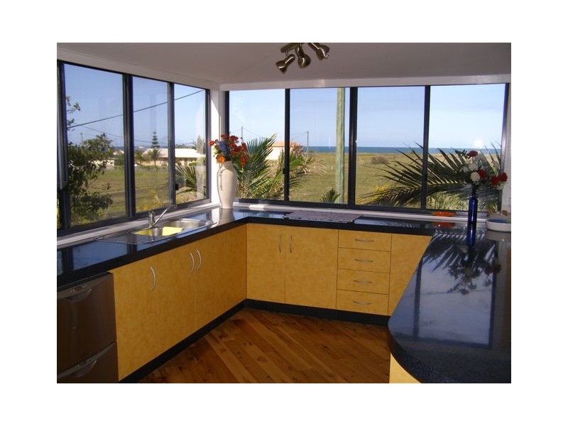 Burnett Heads QLD 4670