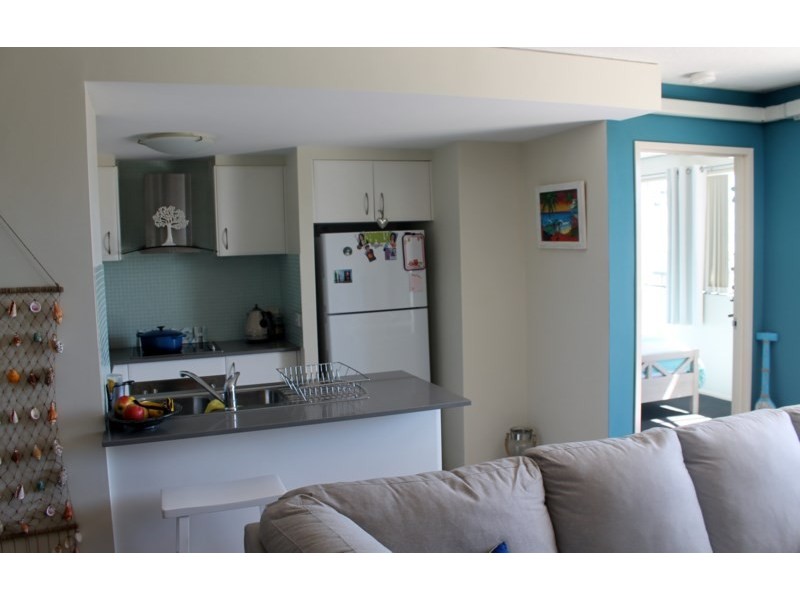 8/5 Whalley Street, Bargara QLD 4670