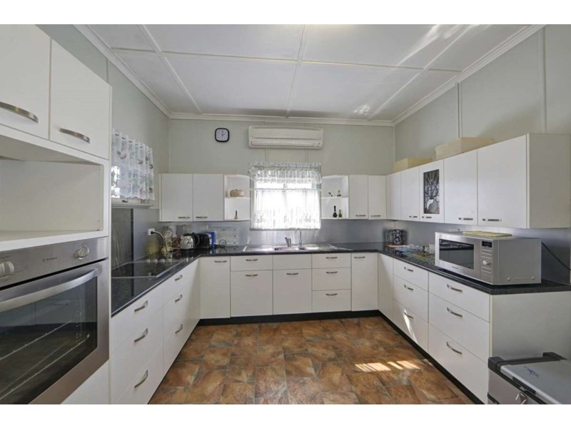 68 Moodies Road, Bargara QLD 4670