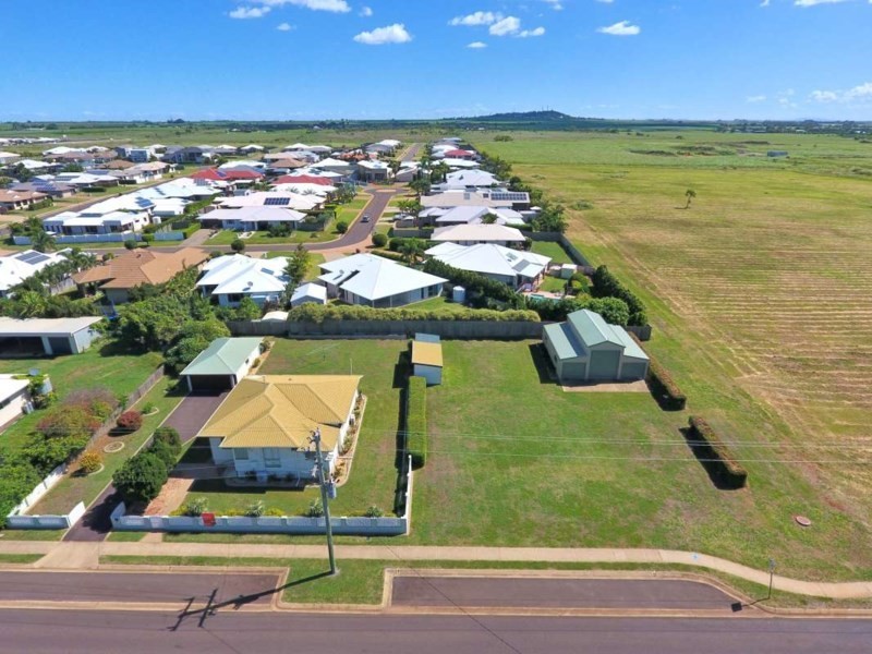 68 Moodies Road, Bargara QLD 4670