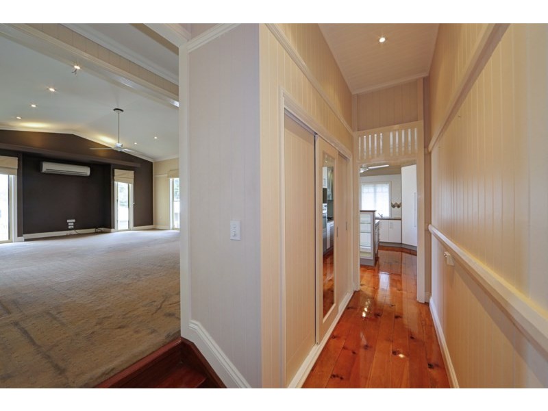 92 Lamb Street, Walkervale QLD 4670