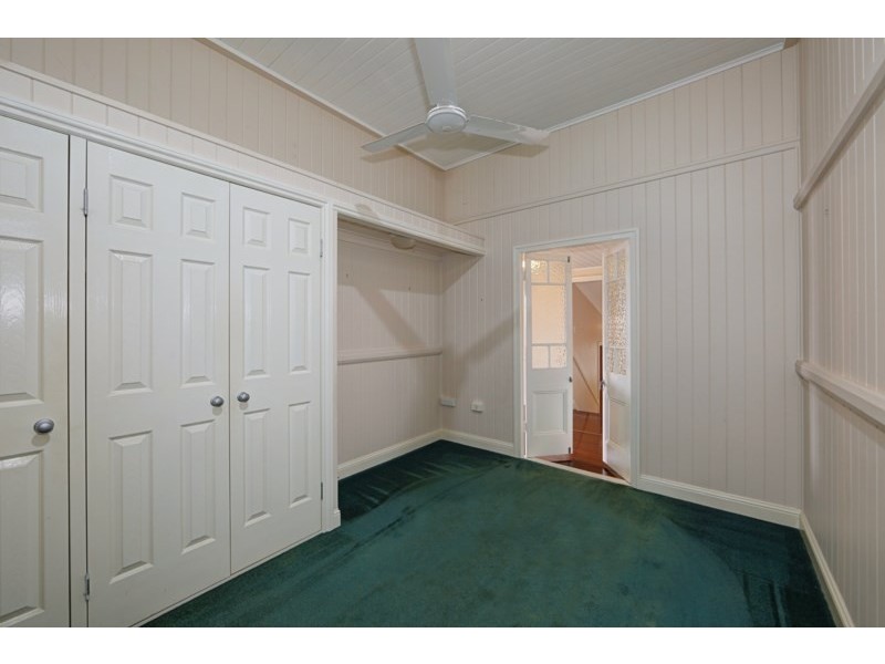 92 Lamb Street, Walkervale QLD 4670