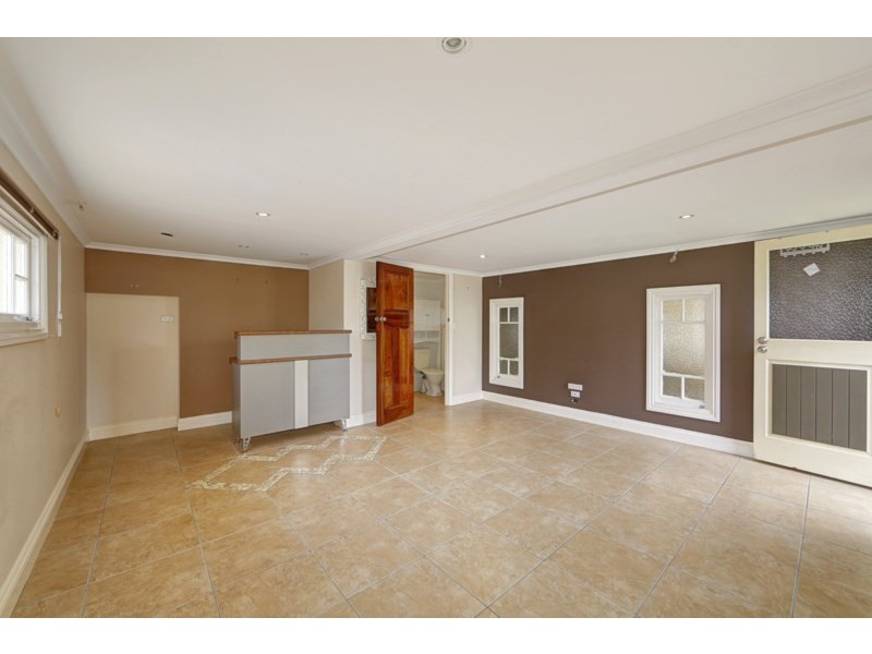 92 Lamb Street, Walkervale QLD 4670