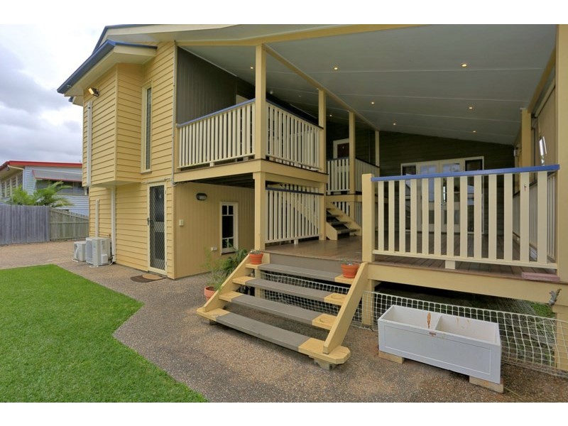 92 Lamb Street, Walkervale QLD 4670