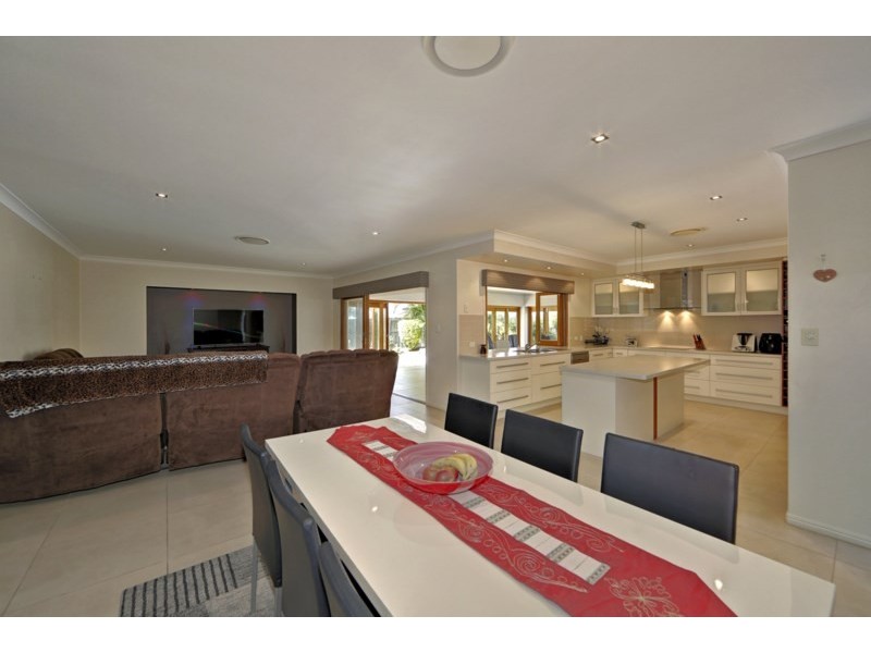 11 Sundance Place, Bargara QLD 4670