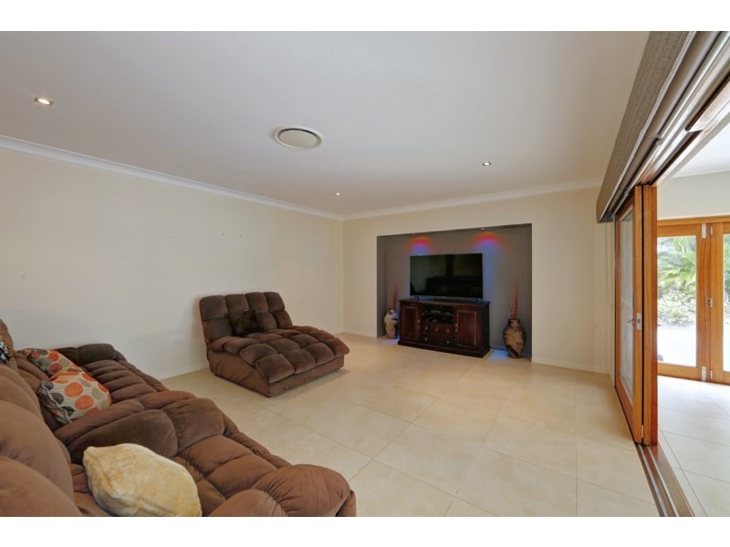 11 Sundance Place, Bargara QLD 4670