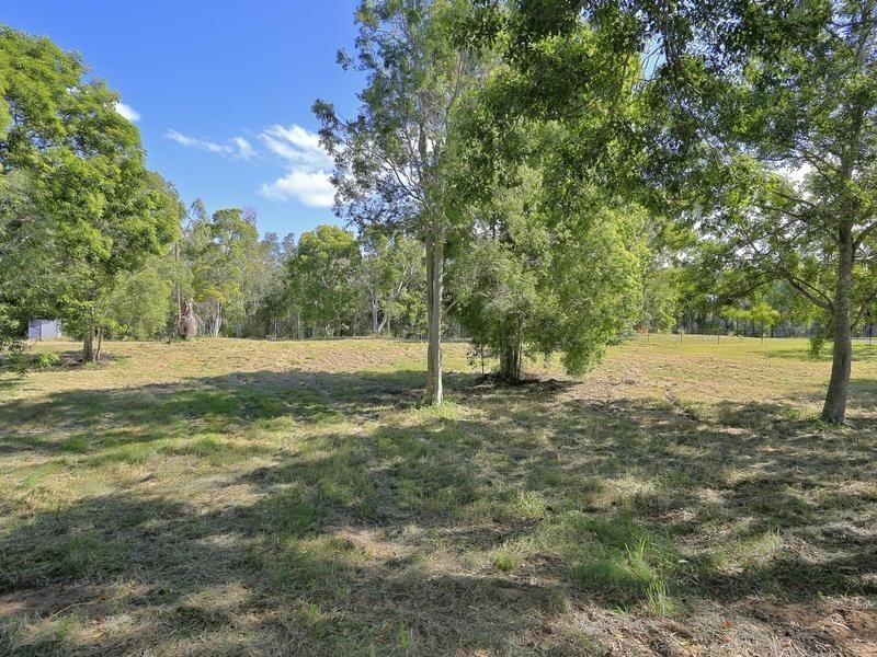 46 Kingfisher Crescent, Moore Park Beach QLD 4670