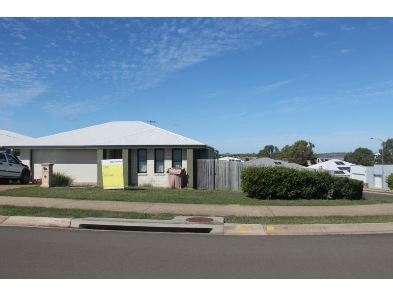 44 Sienna Boulevard, Ashfield QLD 4670