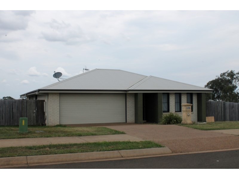 44 Sienna Boulevard, Ashfield QLD 4670