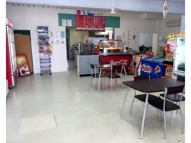 2 Fairymead Road, Bundaberg North QLD 4670