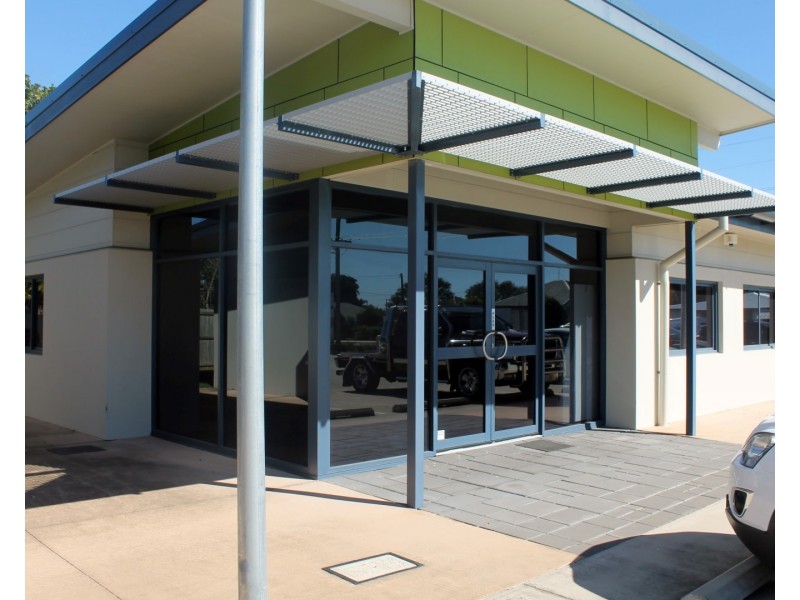 2/72 Barolin Street, Bundaberg South QLD 4670