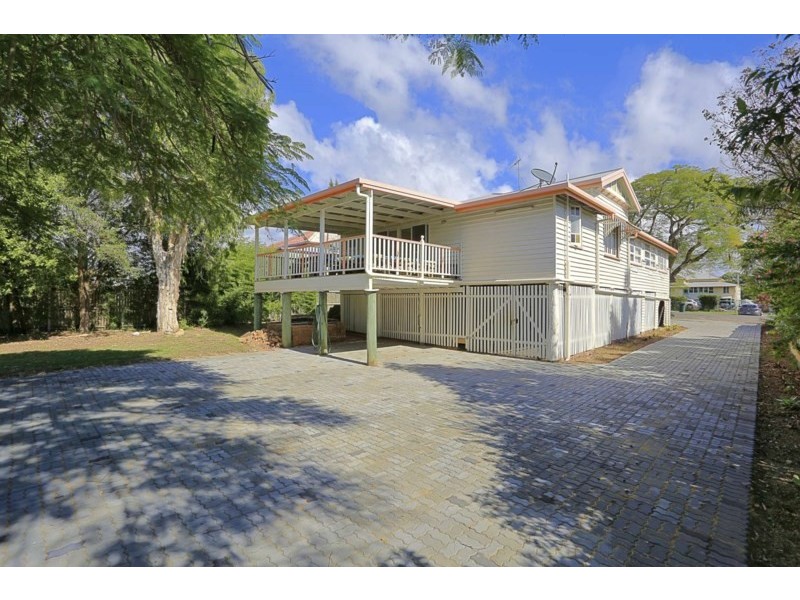 12 Arthur Street, Bundaberg South QLD 4670