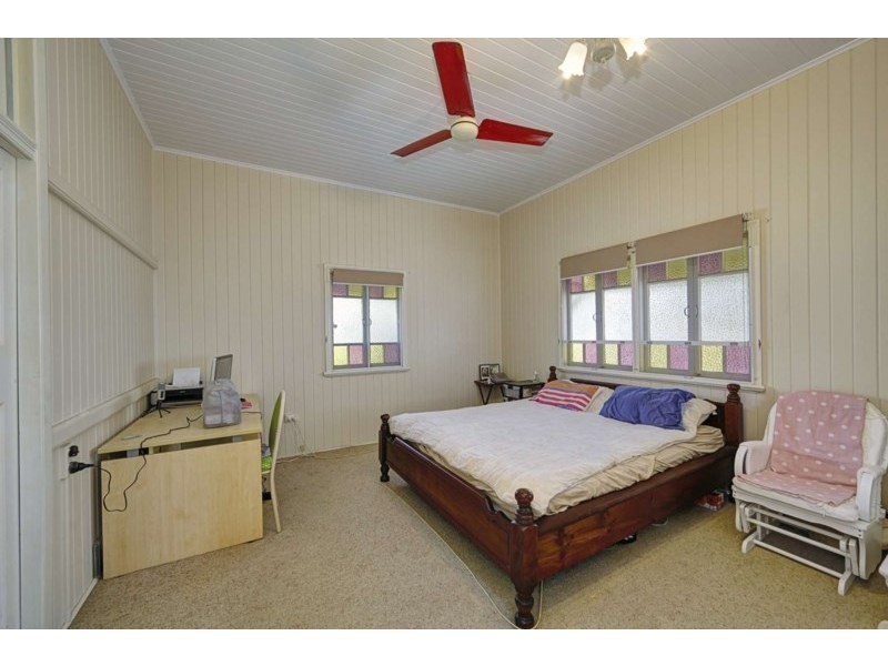 12 Arthur Street, Bundaberg South QLD 4670