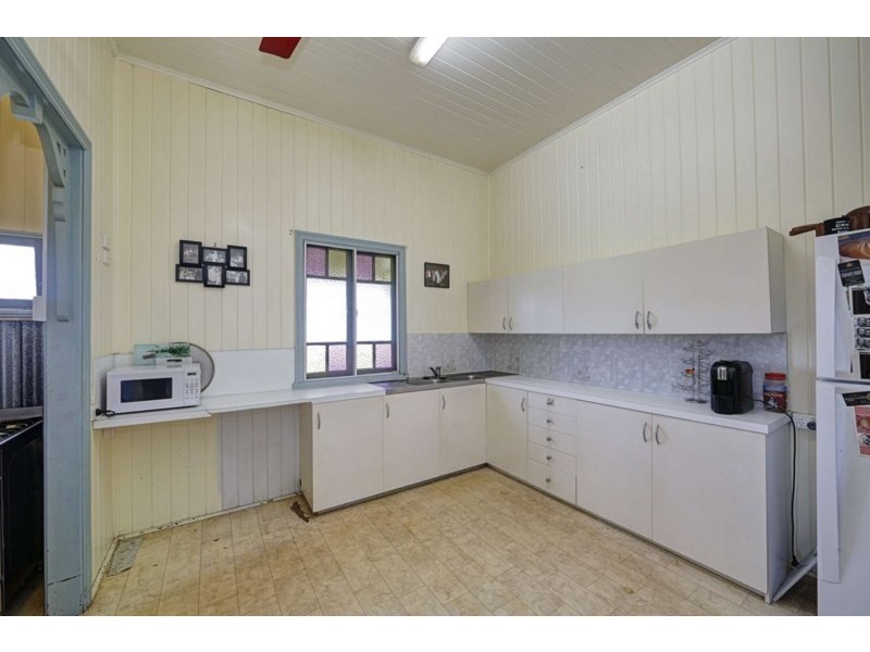 12 Arthur Street, Bundaberg South QLD 4670