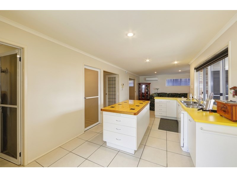 23 Elliott Heads Road, Kepnock QLD 4670