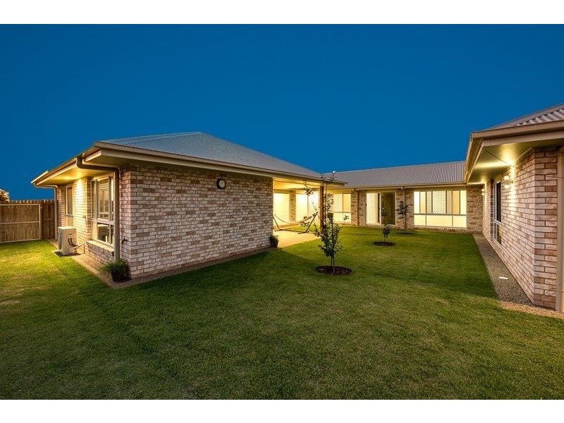 4 Dahlia Court, Kalkie QLD 4670