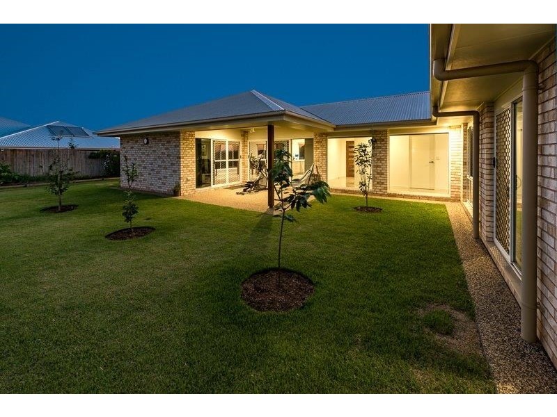 4 Dahlia Court, Kalkie QLD 4670