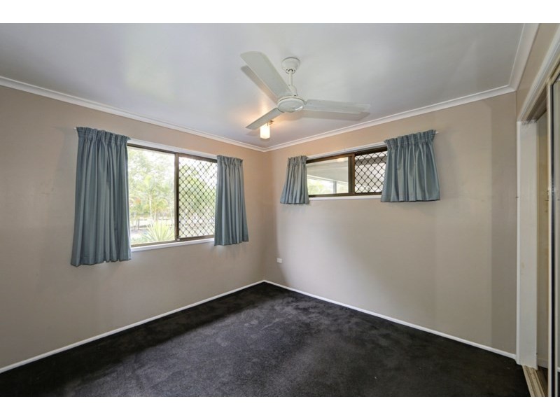 10 Wonderland Avenue, Branyan QLD 4670