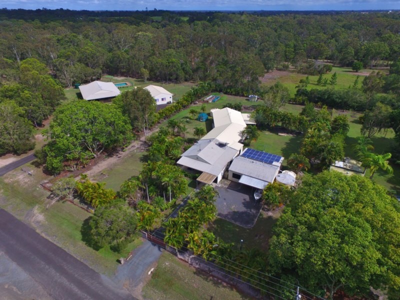 10 Wonderland Avenue, Branyan QLD 4670