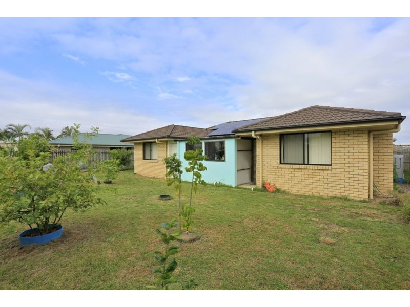 20 Searle Street, Thabeban QLD 4670