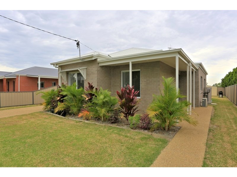 17a Lawrence Street, Bundaberg North QLD 4670