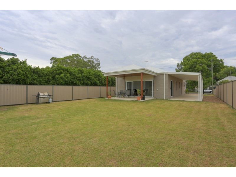 17a Lawrence Street, Bundaberg North QLD 4670