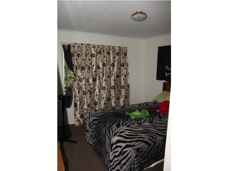 18 Hargreaves Street, Bundaberg South QLD 4670