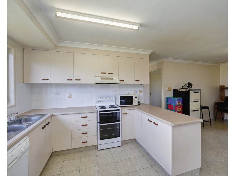 1 Palomino Avenue, Branyan QLD 4670