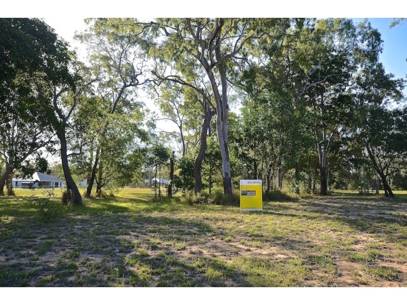 316 Sylvan Drive, Moore Park Beach QLD 4670