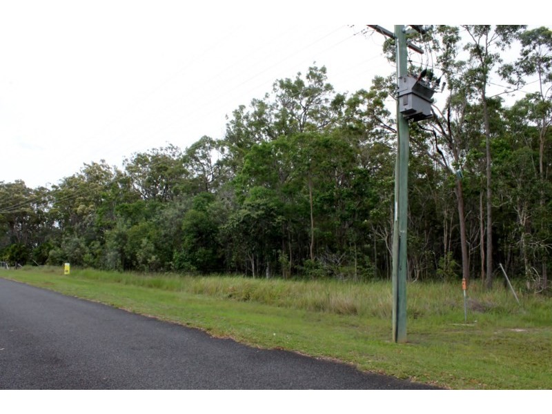 22 Hannah Court, Moore Park Beach QLD 4670