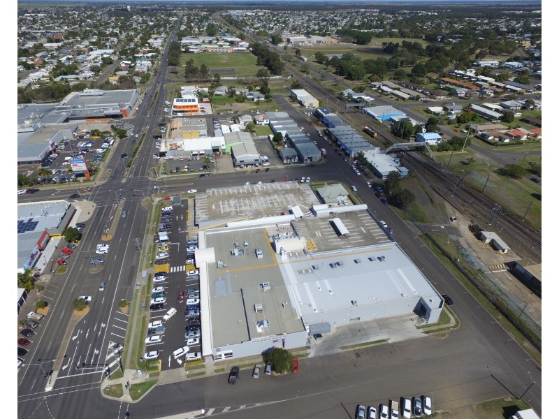 27 Maryborough Street, Bundaberg Central QLD 4670