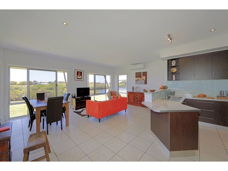 91 Fairway Drive, Bargara QLD 4670