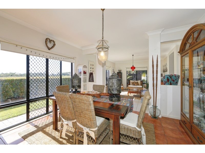 6 Fiona Place, Bargara QLD 4670