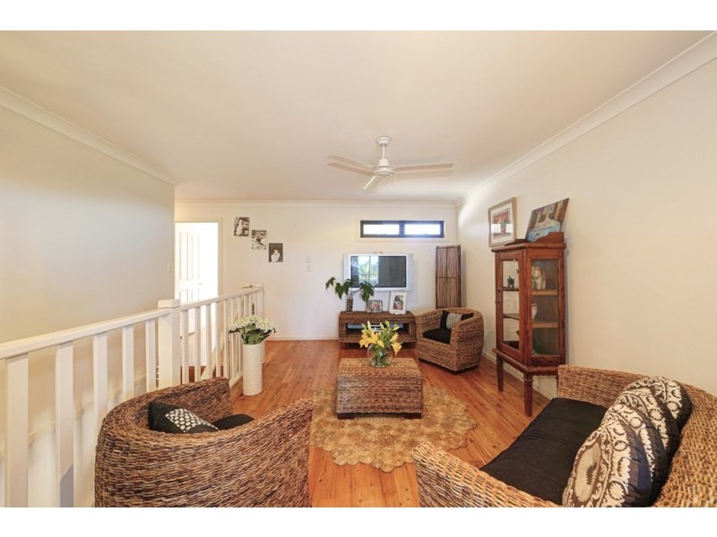 6 Fiona Place, Bargara QLD 4670