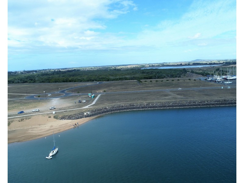 L299 Marina Drive, Burnett Heads QLD 4670