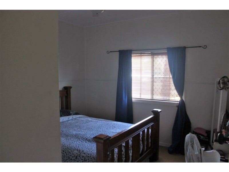 25 Fe Walker Street, Bundaberg South QLD 4670