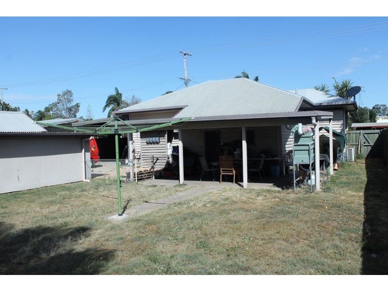 25 Fe Walker Street, Bundaberg South QLD 4670
