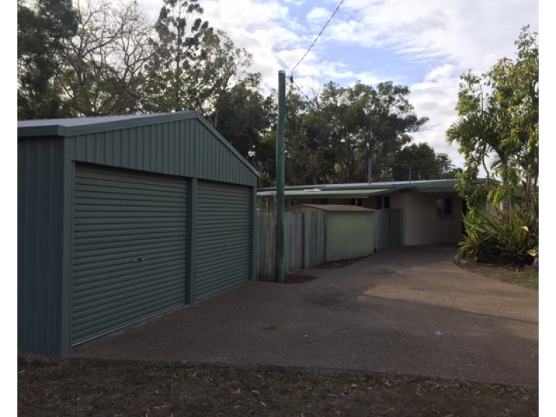 8 Buzza Street, Walkervale QLD 4670