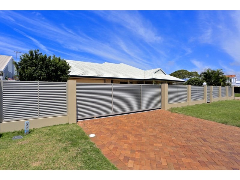 69 Fairway Drive, Bargara QLD 4670