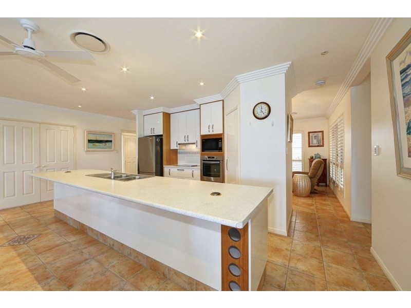 69 Fairway Drive, Bargara QLD 4670