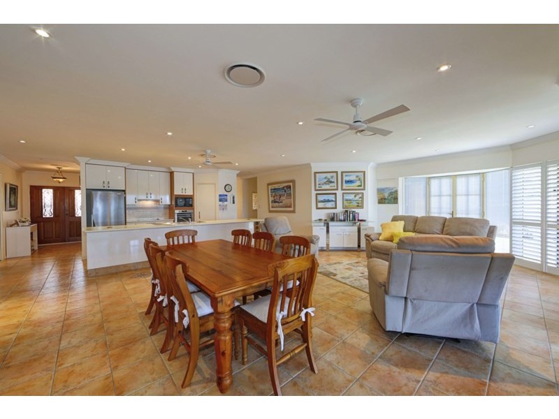 69 Fairway Drive, Bargara QLD 4670