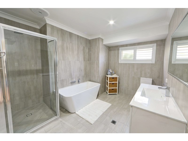 69 Fairway Drive, Bargara QLD 4670