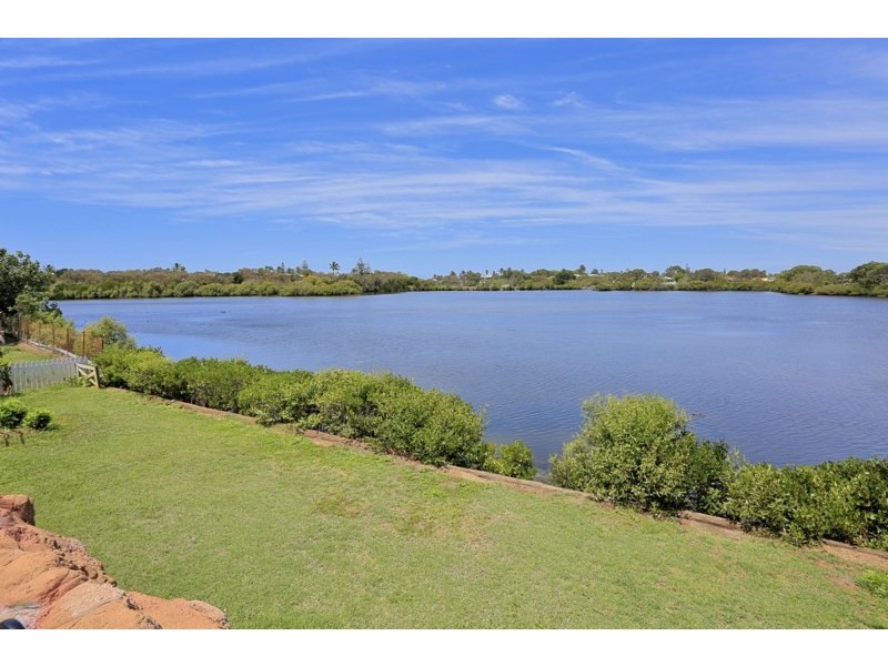 69 Fairway Drive, Bargara QLD 4670