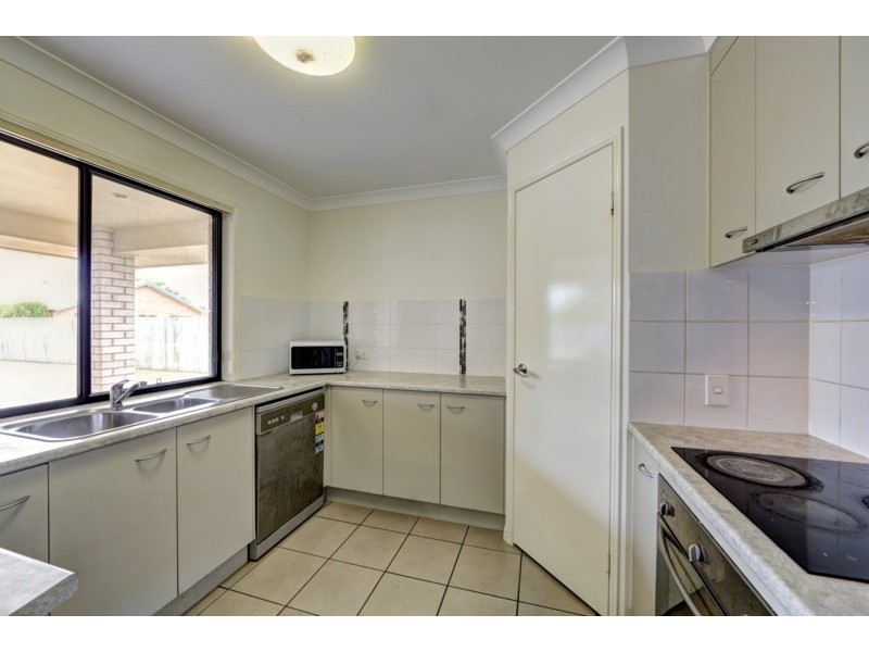 9 Broadmeadow Avenue, Thabeban QLD 4670