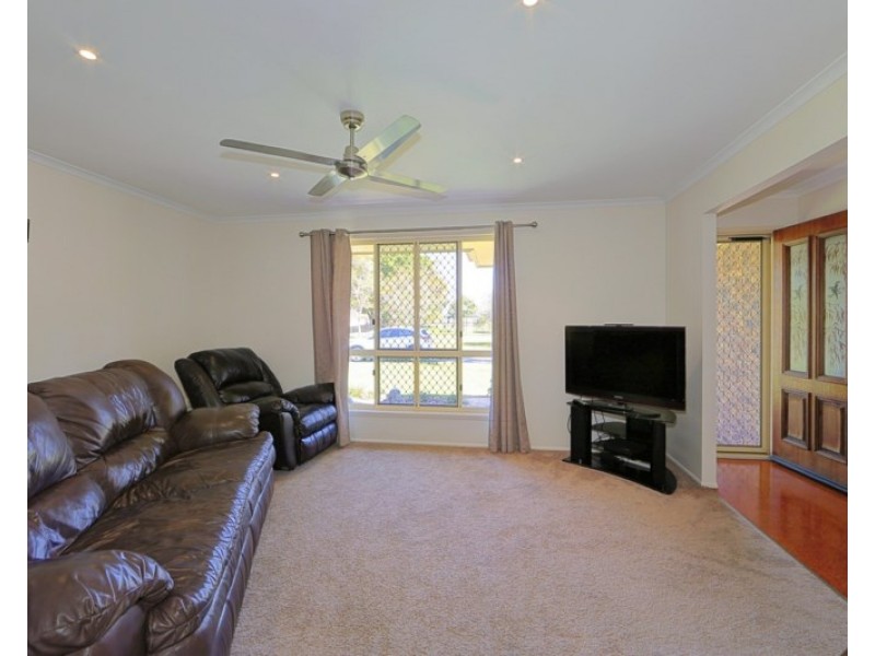 38 Maughan Street, Thabeban QLD 4670