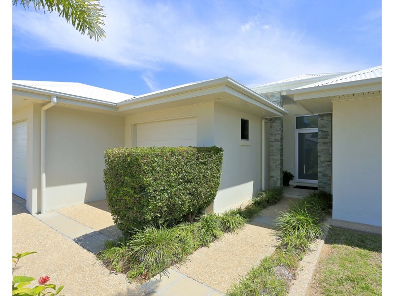 4 Andrew Close, Bargara QLD 4670