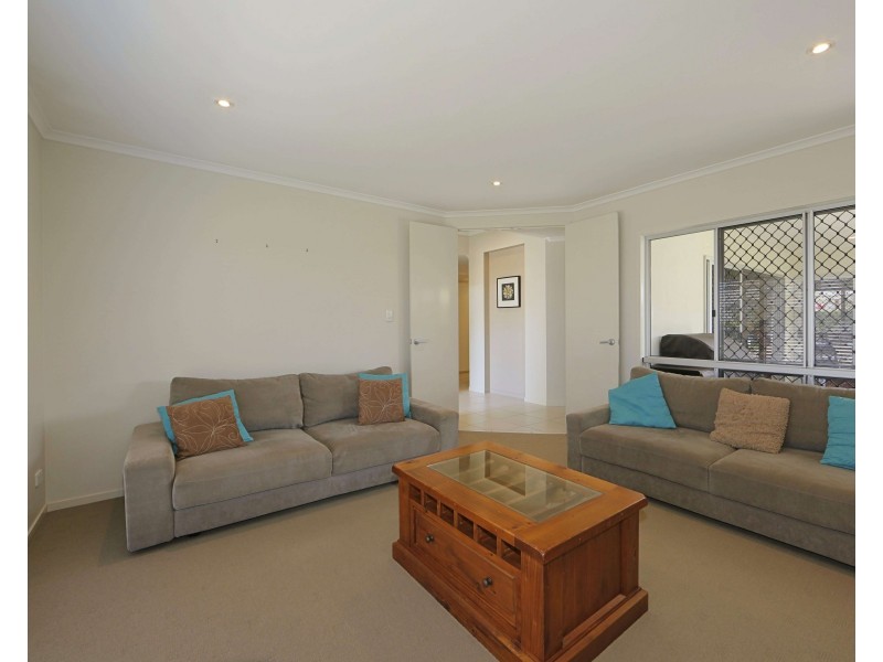 4 Andrew Close, Bargara QLD 4670